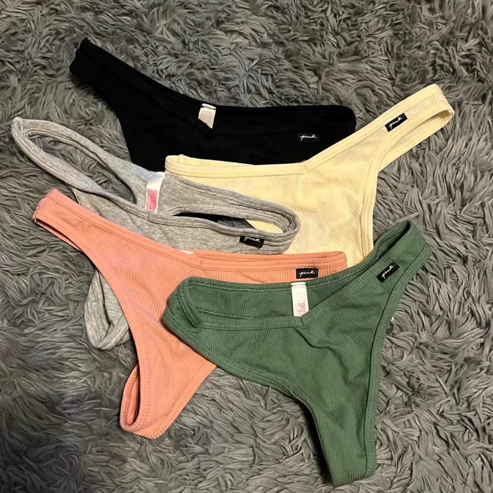 Pink panty pack